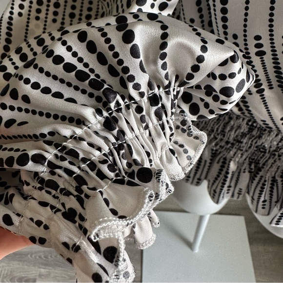 A’GACI white black polka dot silky peplum tie billowy flowy blouse top vintage - Picture 5 of 12